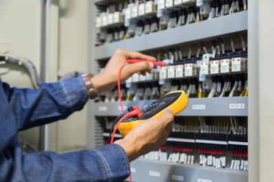 NR-10 Segurança em Instalações e Serviços em Eletricidade